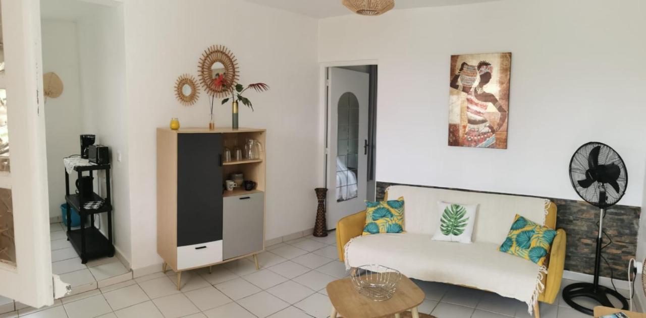 Abri Papaye Apartment Riviere-Salee Luaran gambar